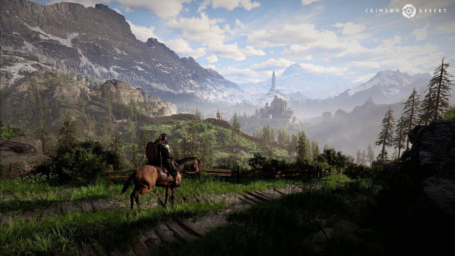 Kliff a caballo ante un valle verde con montañas al fondo, captura oficial de Crimson Desert
